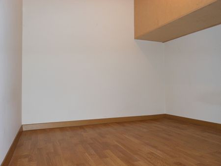 Location Appartement 2 pièces 65m² - Photo 3