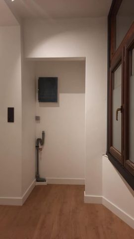 Appartement te huur - Foto 2