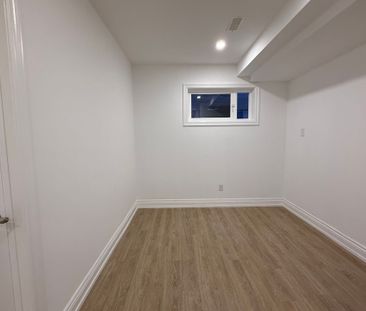 For Lease - 266 Cedarholme Avenue Unit# Basement, Georgina, Ontario - Photo 1