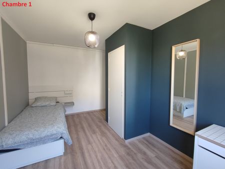 Location Appartement 6 pièces 105m² TROYES 10000 - Photo 3