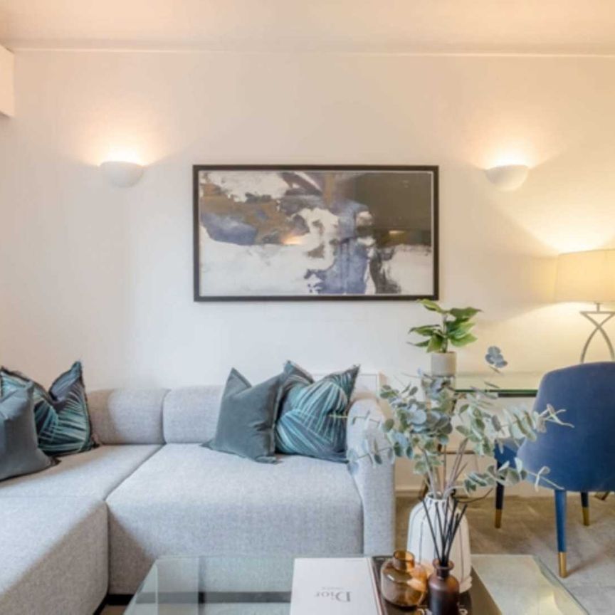 2 bed flat to rent - Photo 1