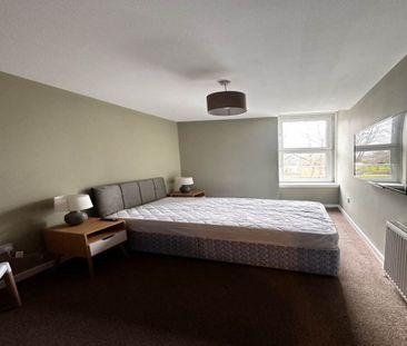 Hilltown 256 1/2, DD3 7AS, Dundee - Photo 1