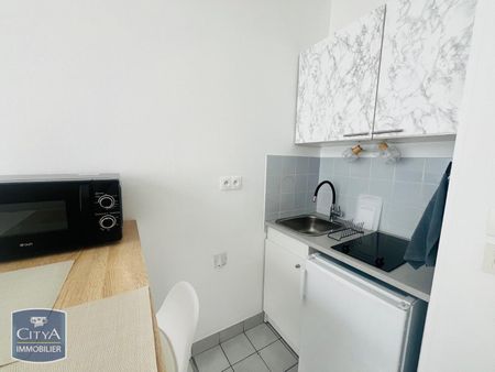 Location Appartement 1 pièce 16m² TOURS 37000 - Photo 3