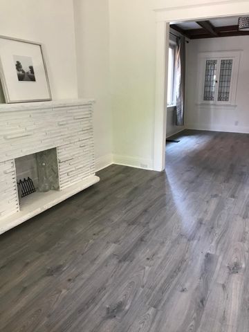 For Lease - 212 Oakwood Avenue Unit# Upper, Toronto, Ontario - Photo 2