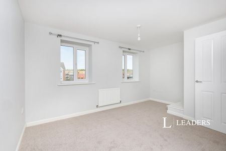 4 bedroom town house to rent Weavers Close - Photo 5