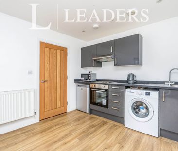 2 bedroom apartment to rent Enterprise House, Isambard Brunel Road,... - Photo 4