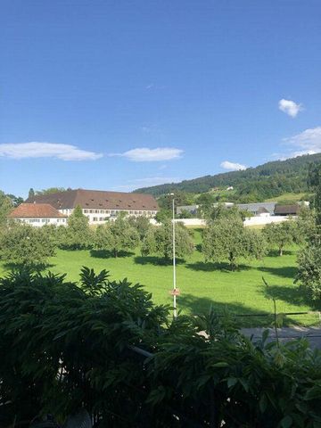 Grosszügige 5-Zimmer-Wohnung mit Seeblick - Photo 2