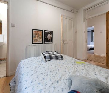 3 bedroom apartment to rent - Photo 6