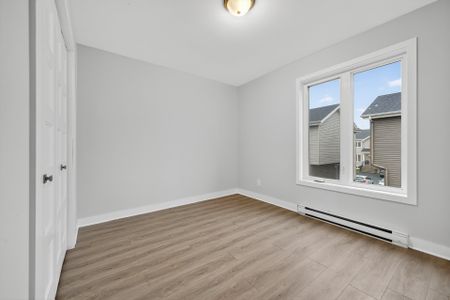Appartement - 104-121 Av. Ste-Cécile - Photo 3