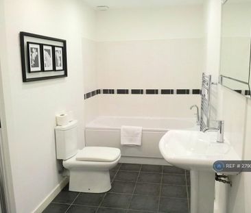 1 bedroom flat to rent - Photo 5