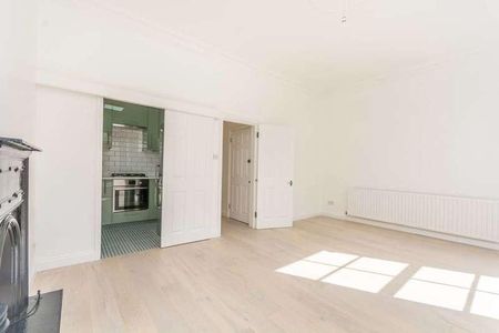 Belgrave Gardens, St John's Wood, NW8 - Photo 5