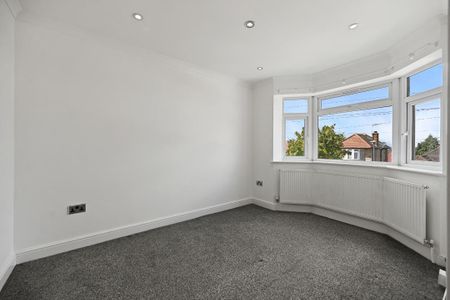 4 Bed Penthouse, Dudley Road, HA2 - Photo 5
