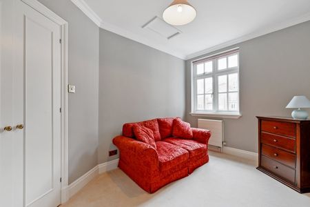 3 bedroom apartment to rent - Photo 2