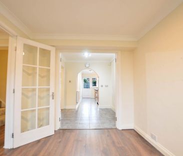 3 bedroom terraced house to rent - Photo 2