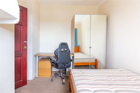 Hunters Way, - Photo 3