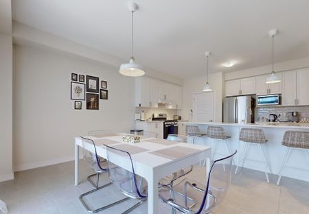 For Lease - 71 Lavender Road, Thorold, Ontario - Photo 3