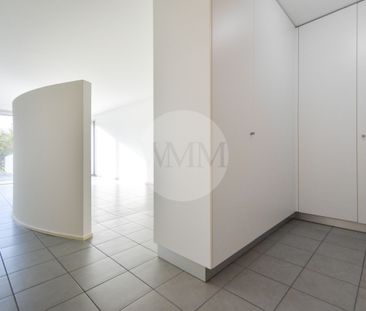 MODERNO MONOLOCALE CON AMPIA TERRAZZA - Foto 2