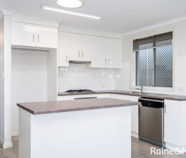 Modern Family Vila - Photo 6