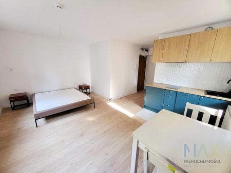 nowa i cicha kawalerka w oficynie Kalwaryjska - Photo 3