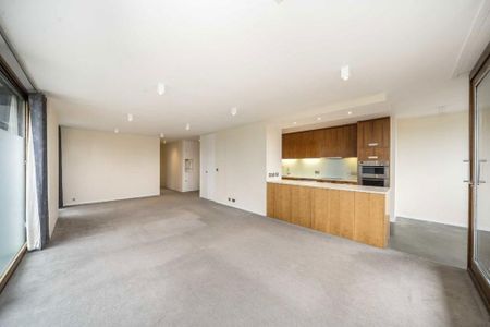 3 bedroom flat to rent - Photo 4