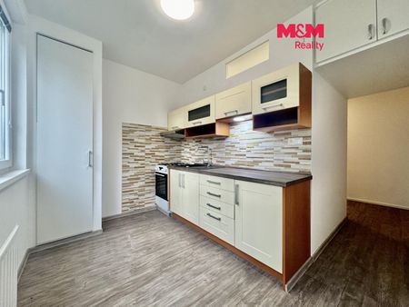 Pronájem bytu 2+1 52 m², Bratr. Veverkových 2807, Karviná Hranice - Photo 3