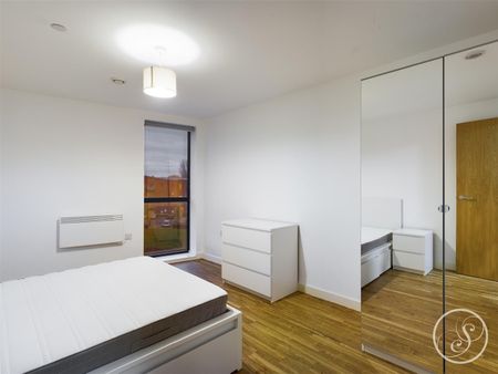 X1 Aire, Cross Green Lane, Leeds - Photo 3