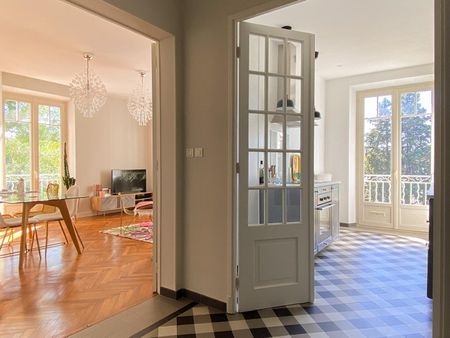 Location Appartement 3 pièces 84m² - Photo 3