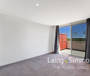 Urban Living Meets Everyday Convenience in the Heart of Parramatta! - Photo 3