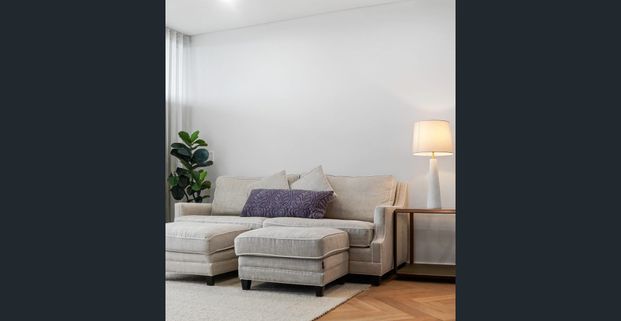 Coco Republic Fully Furnished Apartment in Prime Kogarah Location | Private Sauna Included - Photo 1