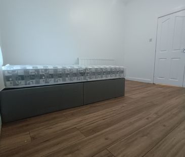 Room in a Shared House, Norway Street, M6 - Photo 6