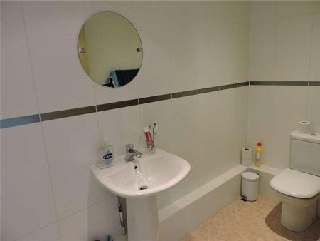 Caroline Way, Sovereign Harbour North, Eastbourne, BN23 - Photo 4