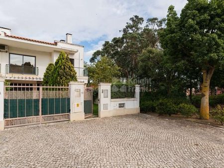 Moradia T3 em Lisboa - Photo 2