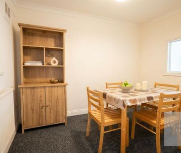 4 bedroom terraced house to rent - Photo 3