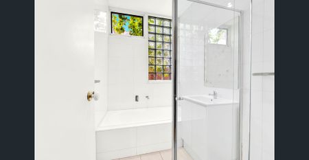 12 Auburn Grove, Armadale VIC 3143 - Photo 4