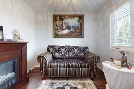 For Lease - 401 Cranston Park Avenue, Vaughan, Ontario - Photo 2