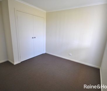 Modern Family Living in Popular Worrigee Location - Photo 2