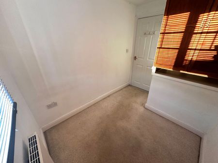 Litherland Avenue, Wirral - Photo 4