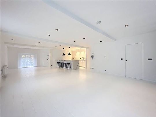 Appartement te huur - Photo 1