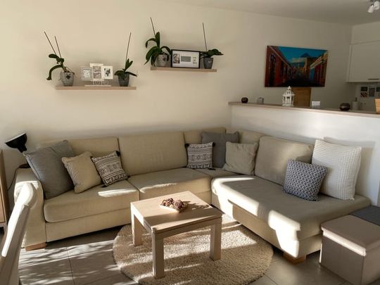 Appartement te huur - Photo 1