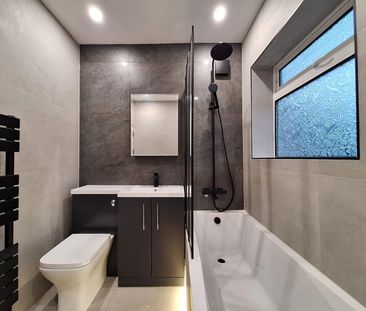 Osborne Road, Hornchurch RM11, London - Photo 4