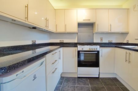 Alma Court, Clifton, BS8 2HJ - Photo 4