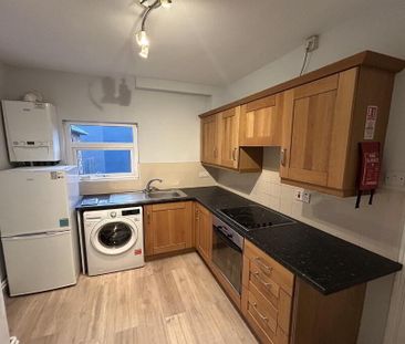 198b Ravenhill Road, Belfast, BT6 8EF - Photo 4