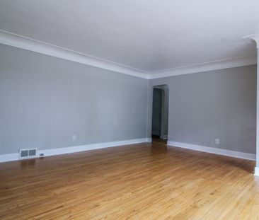 For Lease - 3 Whiteoak Drive, St. Catharines, Ontario - Photo 6