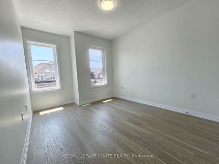 For Lease - 61 Copperhill Heights, Barrie, Ontario - Photo 2