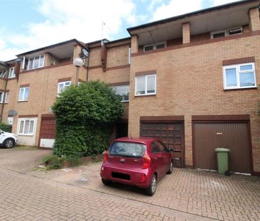 3 bedroom townhouse to rent - Photo 2