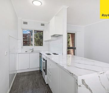 Modern 2-bedroom Unit in Narwee Few Minutes to Station and Shops - Photo 1