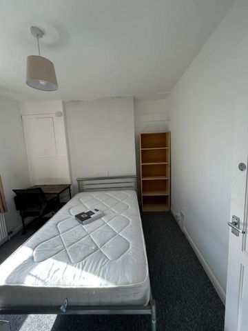 3 bedroom house to rent - Photo 5