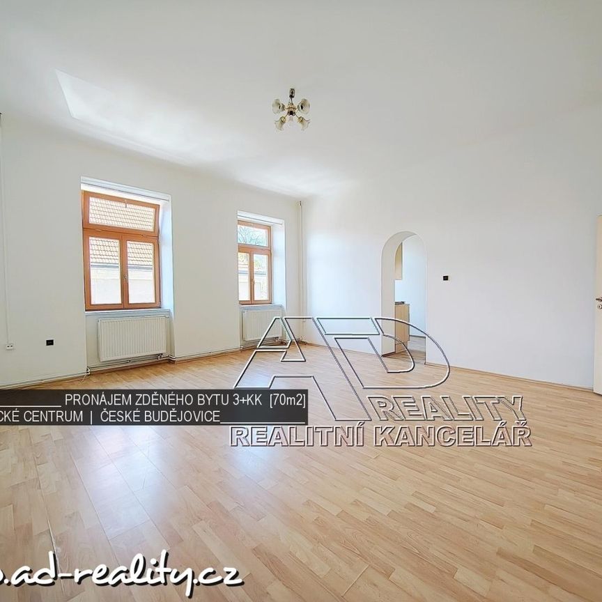 Pronájem bytu 3+kk 70 m², Hradební, České Budějovice - Fotografie 1
