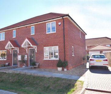 3 bedroom semi-detached house to rent - Photo 2