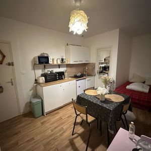 Location Appartement 1 pièce 16m² RENNES 35000 - Photo 2